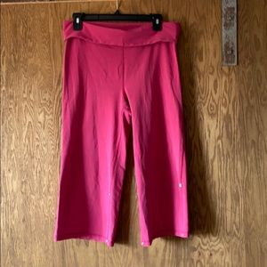 Lululemon capris